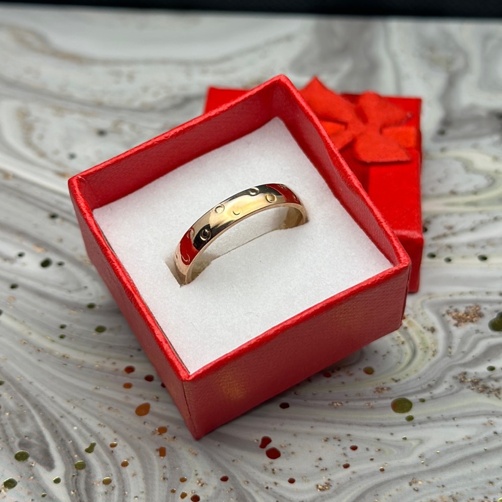 Women’s 4mm Rose Gold Ring